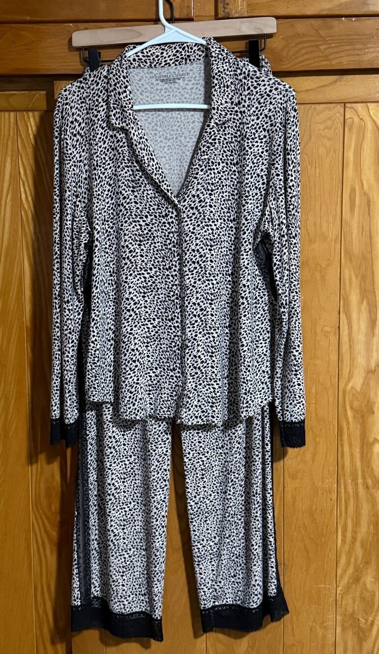 Victoria’s Secret Marzipan Leopard Lace Pajama Set, Size L